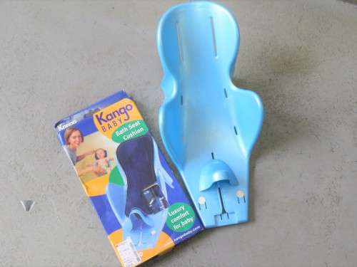 Kango Baby bath seat and cushion