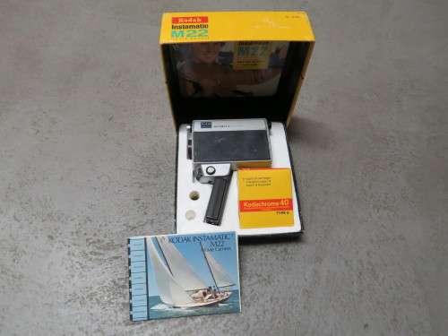 Kodak M22 Instamatic movie camera in box with empty cartridge box - Not tested