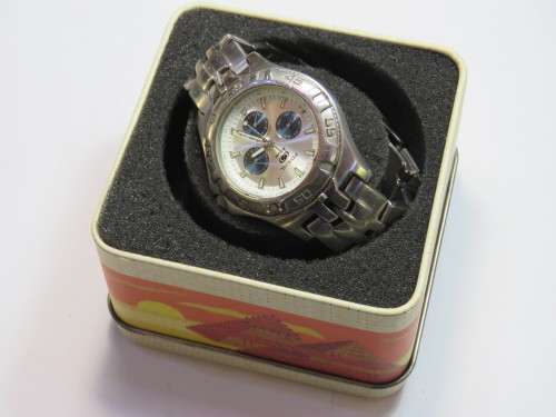 Fossil Blue BQ-9165 mens Quartz watch in original tin