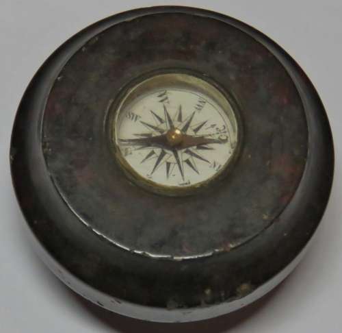 Vintage compass in bloodstone