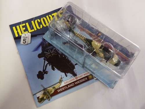 United Kingdom Westland Wessex HU5 helicopter with magazine issue 5 - Scale 1:72 -Amercom collection