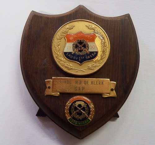 1990 General De Wet service shooting plaque awarded to Lt. Col HJ. de Klerk S.A.P