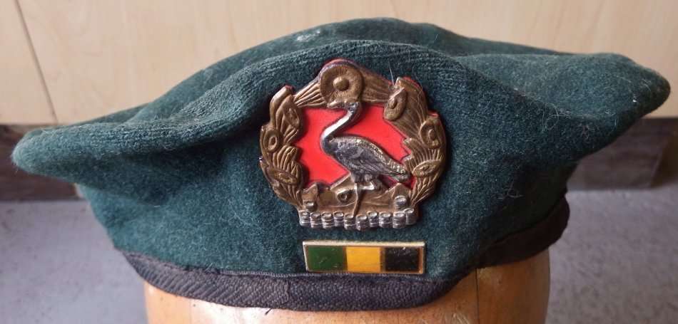 SADF 2 SA Infantry beret with badge and balkie - Size 54