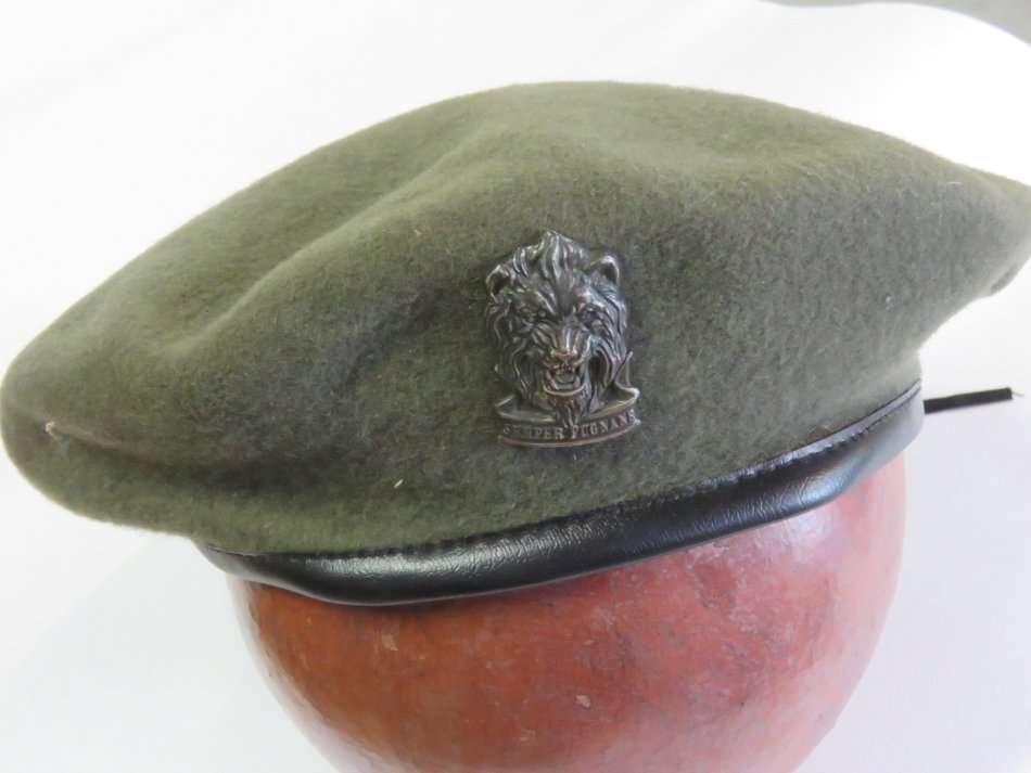 SWA reaction Force beret with badge - Size: 60
