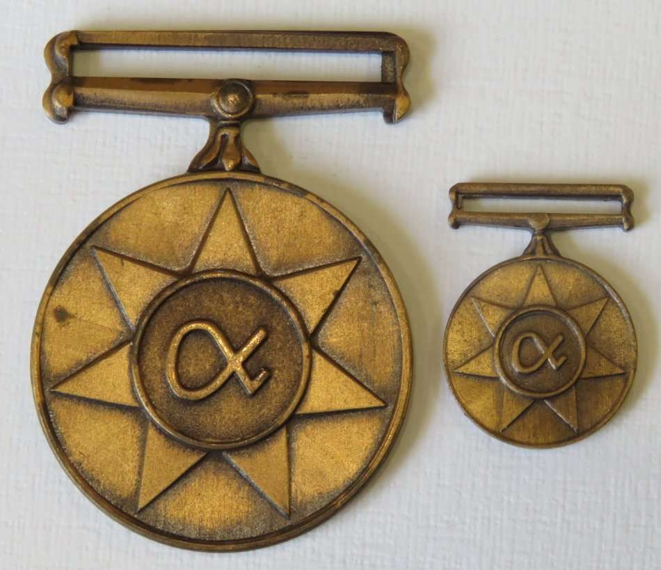 SA Army Unitas medal with miniature - No ribbon