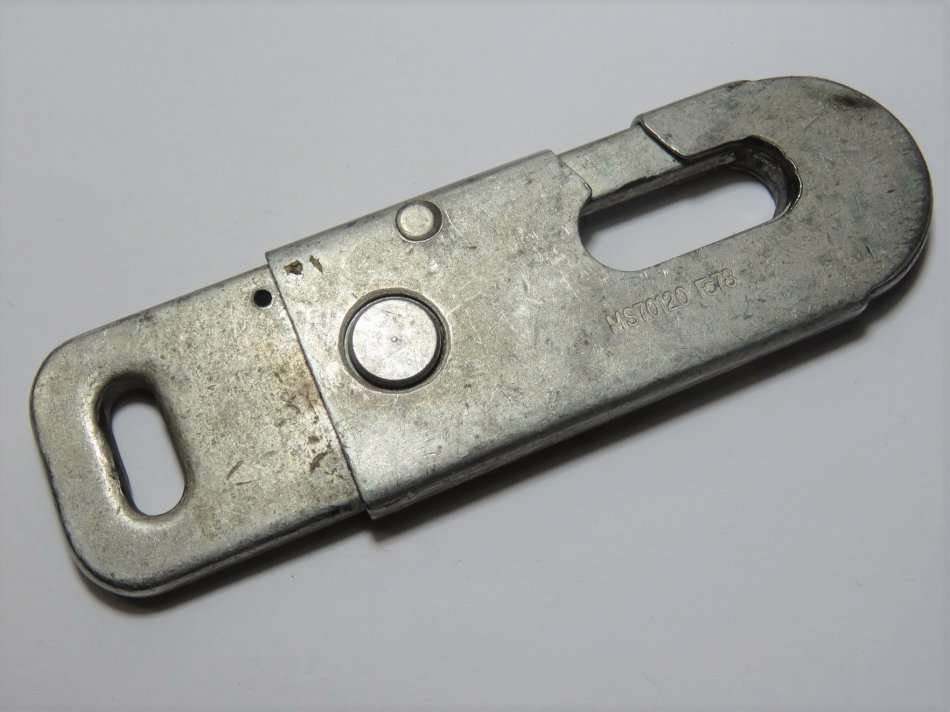 SA Army paratrooper static line snap hook