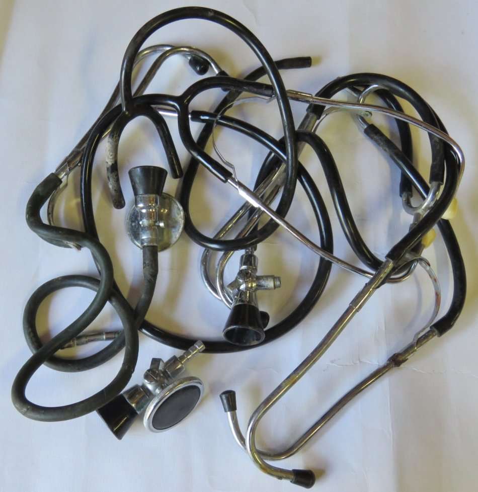 Lot of 5 doctors tools