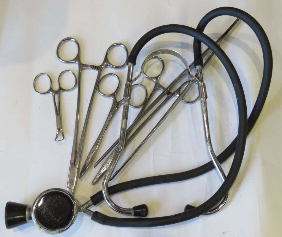 Lot of 6 medical tools