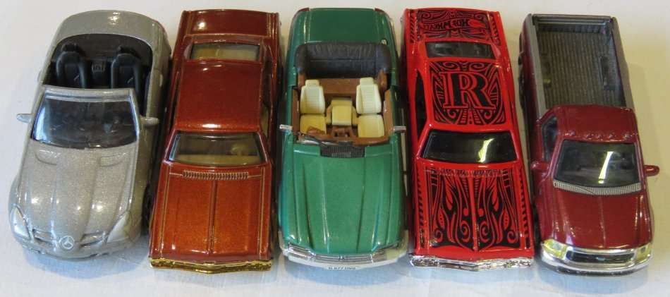 Lot of 5 assorted toy cars