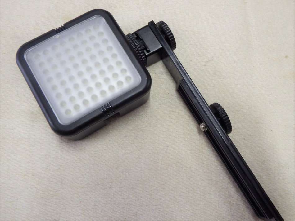 Yongnuo Digital SYD-0808 LED photo light - Working