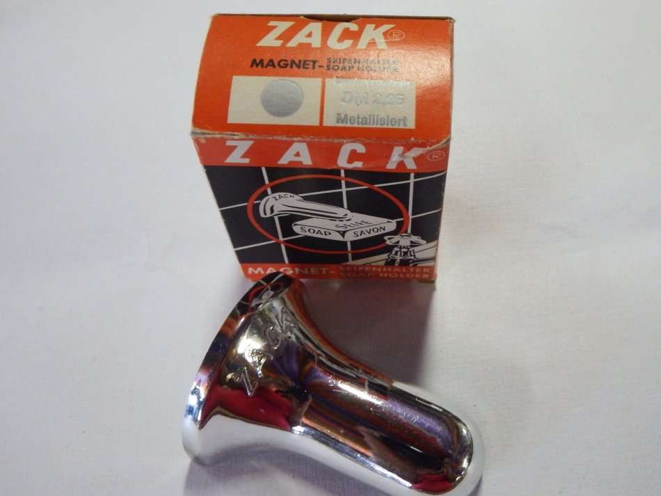 Vintage Zack magnet soap holder