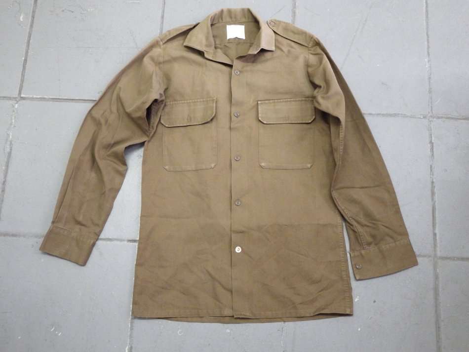 SADFF Nutria field dress long sleeve shirt - Total back length: 74cm - Armpit to armpit: 48cm