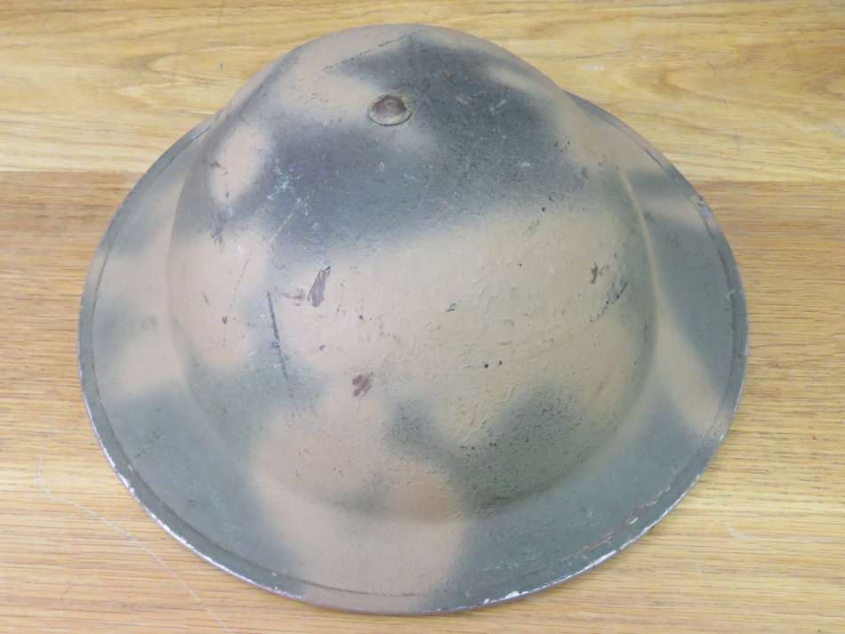 WW2 SA Army Brodie helmet - buckle missing