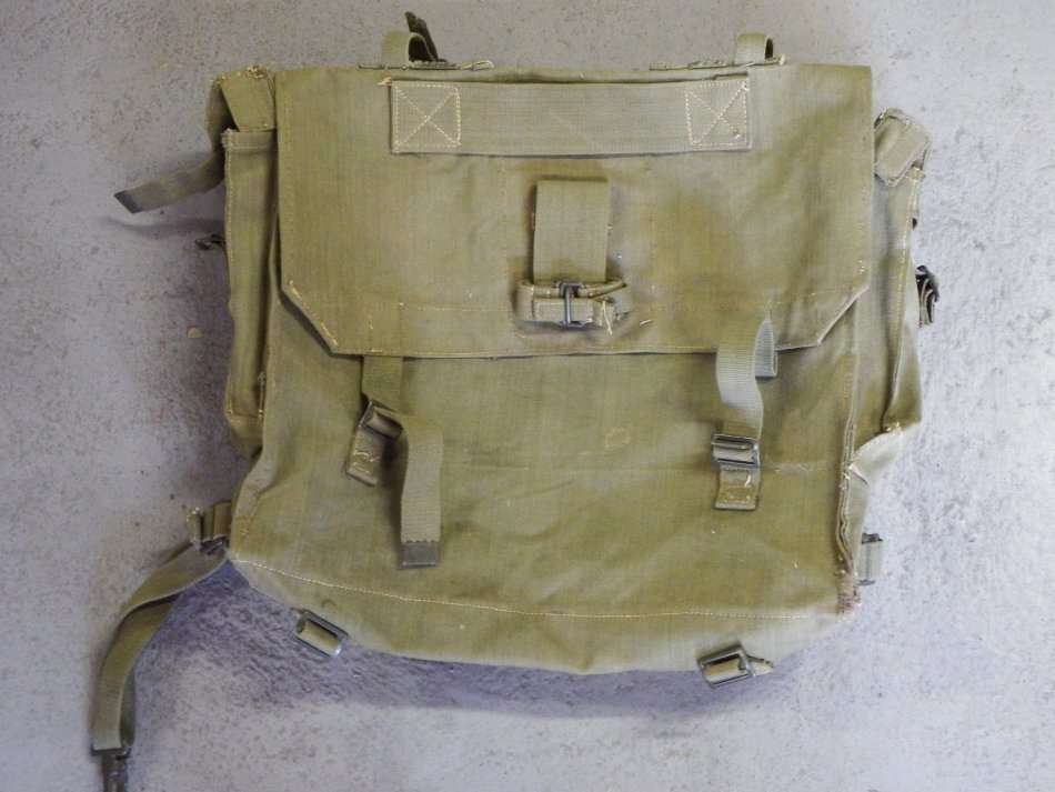 SADF Pattern 61/64 grootsak / large pack - 41cm x 38cm