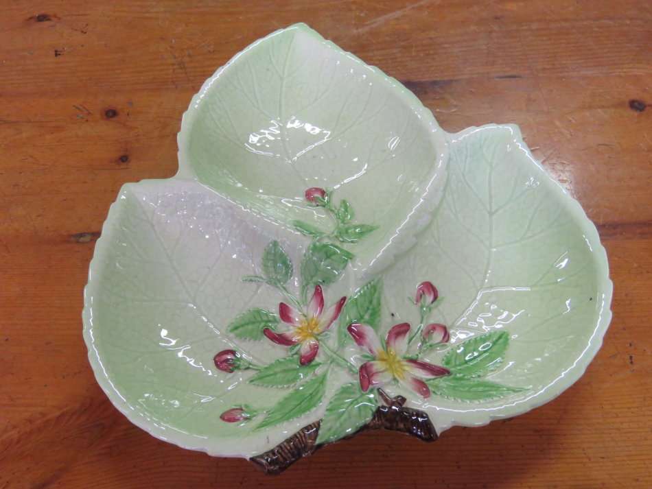 Vintage Carltonware porcelain snack plate