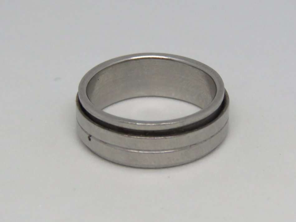 Stainless steel mens ring - Size: U