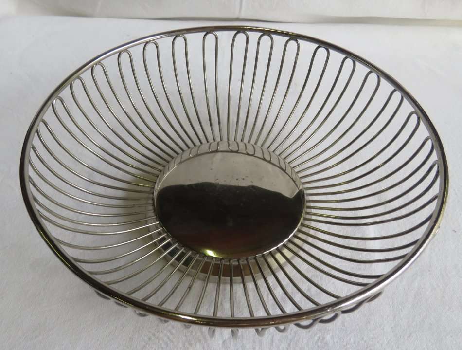Silverplated fruit basket