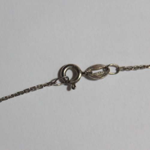 Sterling silver necklace with dutch windmill pendant - Weighs 2,2 grams