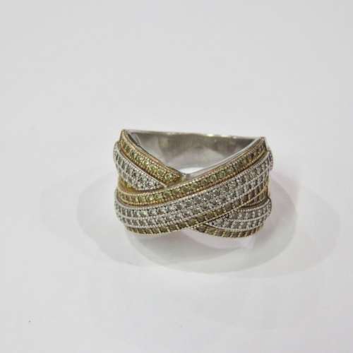 Sterling silver crossover band ring with Cubic Zirconia - Weighs 6,8 grams - Size M