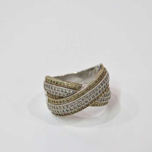 Sterling silver crossover band ring with Cubic Zirconia - Weighs 6,8 grams - Size M