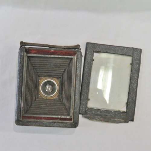 Antique Butcher and Son The Cameo plate camera with folding bellows