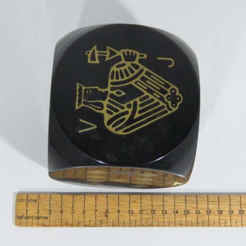 Ritmeester dice shaped cigar case with old cigars