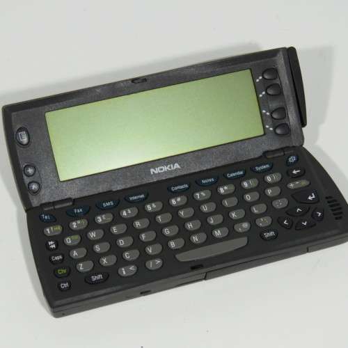 Lot of 2 vintage cellphones - Nokia and Siemens S10 - Not tested - No chargers