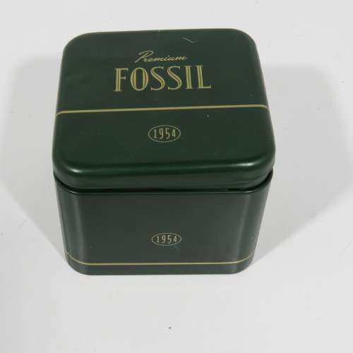 Fossil Blue BQ-9145 quartz mens watch - Scratched lens