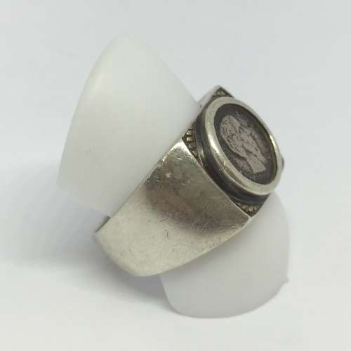 Used sterling silver mens coin ring - weighs 4.4g  - size O 1/2
