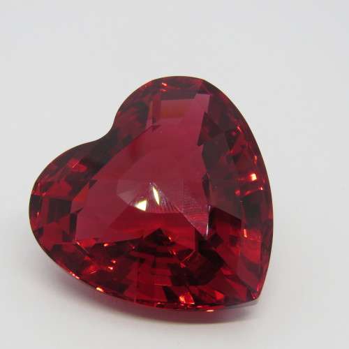 Swarovski SCS red heart in special box