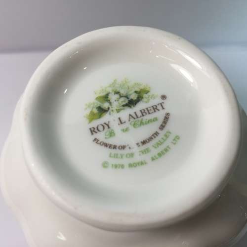 Royal Albert Flower of the month - May - Lily of the Valley porcelain duo