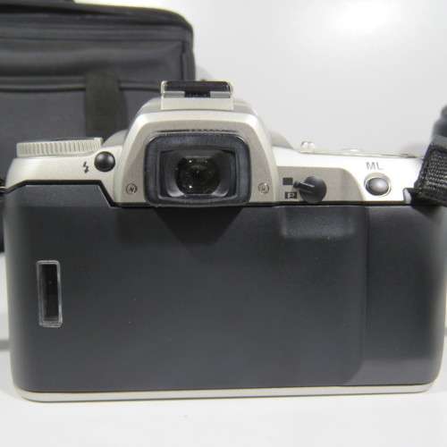 Pentax MZ-7 35mm camera with pentax 28-80 lens, Pentax 100 SMC Pentax 100-300mm lens