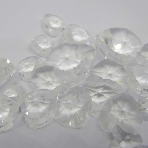 Lot of 32 Swarovski hearts in bag