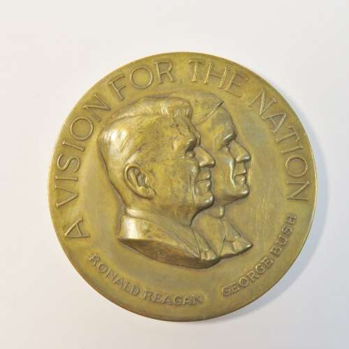 Large brass medallion - USA - Ronald Reagan and George Bush
