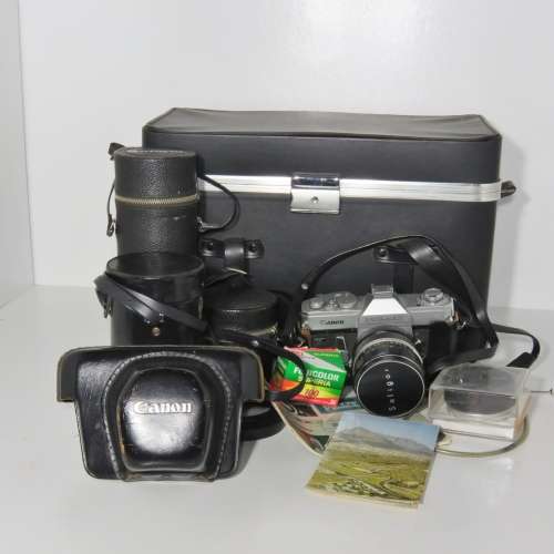 Canon Pellix 35mm Film Camera with Lenses & Accessories