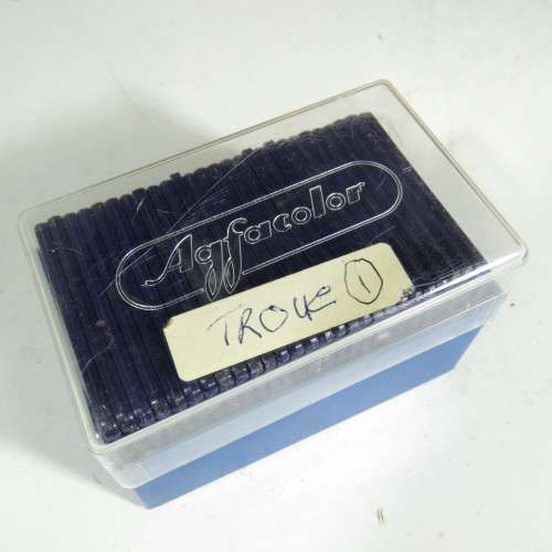 Prado 250 Leitz slide projector in original case - With Box of slide - 37cm