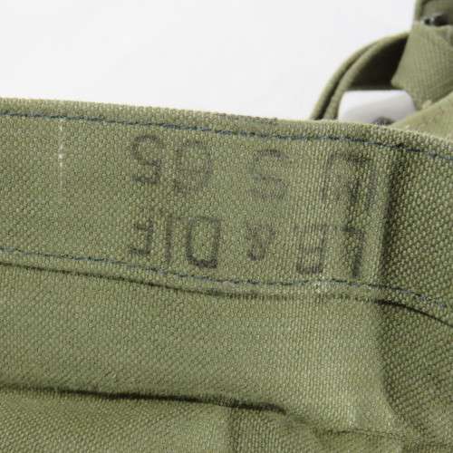 SADF Pattern 6/64 yoke with belt and ground sheet cover - Belt length 95 cm - Cover 37 x 40 cm