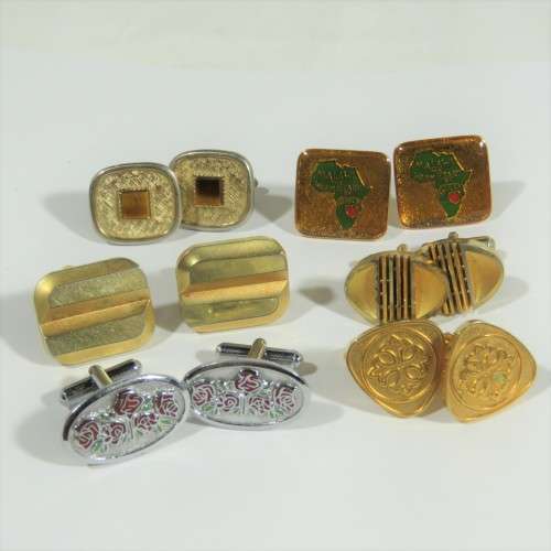 6 Pairs of vintage cufflinks