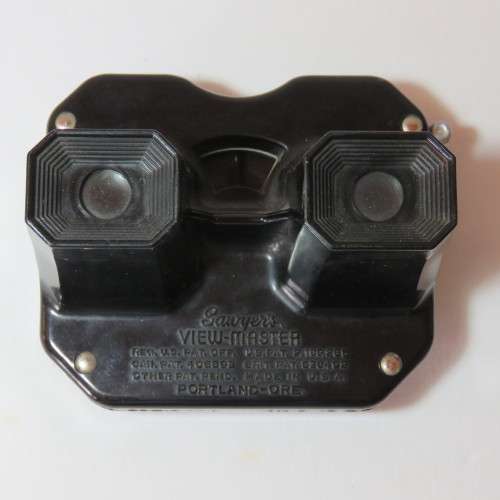 Vintage Sawyer's View-Master viewer and more than 20 View-Master reels