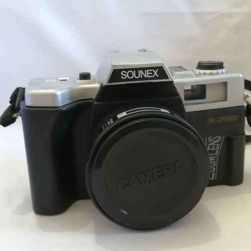 Vintage Sounex S-3000 35mm camera