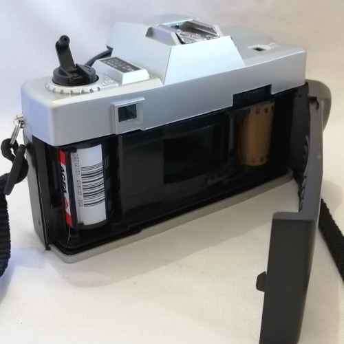 Vintage Sounex S-3000 35mm camera