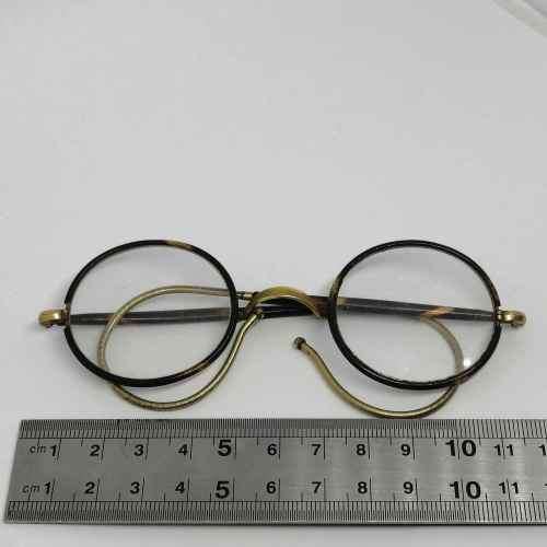 Pair of Vintage Imitation tortoise shell glasses