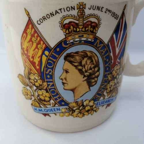 1953 Queen Elizabeth II Coronation souvenir mug