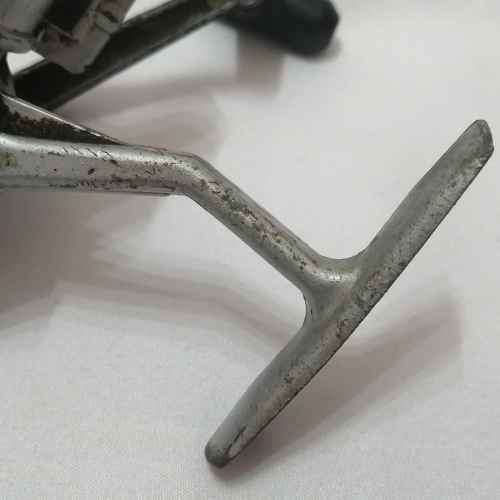 Vintage Ryobi SX2ND fishing reel without spool - needs TLC - for spares