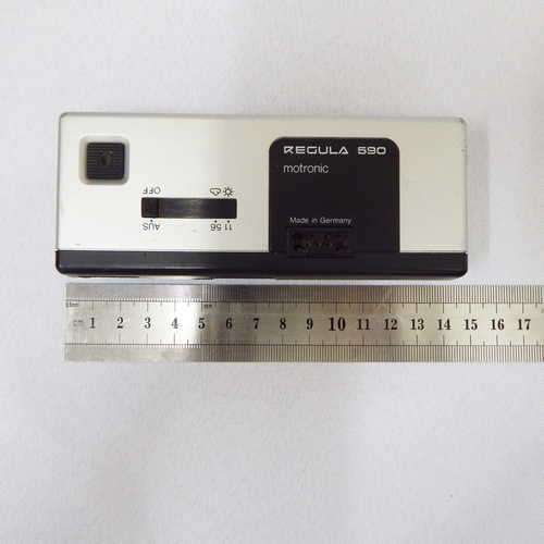 King, Regula 590 Motronic 25 mm film camera