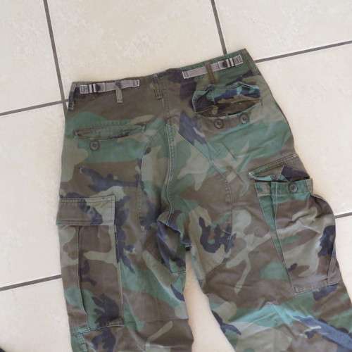 Woodland camo pattern combat trousers - Size small - Inner leg 79 cm - Waist 82 cm
