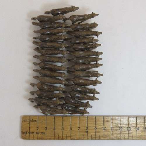 Pack of 29 vintage lead wolves