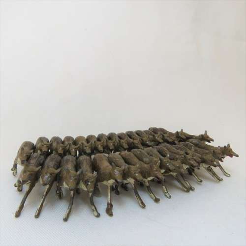 Pack of 29 vintage lead wolves