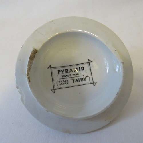 Sam Clarke's pyramid food farmer with lid - Late 1800's