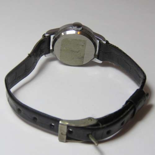 Vintage Mortima manual wind ladies watch